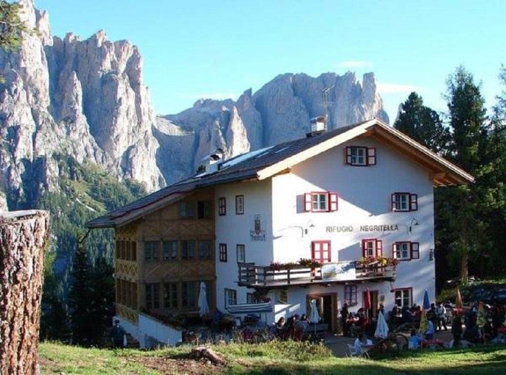 Rifugio Negritella Hotell Pozza di Fassa Eksteriør bilde